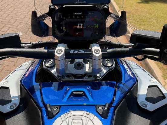 BMW-R 1300 GS ADVENTURE TROPHY BMW-R 1300 GS ADVENTURE TROPHY-2025
