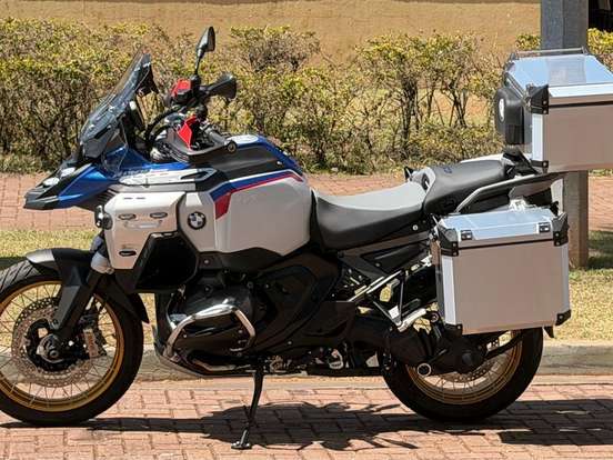 BMW-R 1300 GS ADVENTURE TROPHY BMW-R 1300 GS ADVENTURE TROPHY-2025