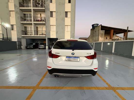 BMW-X1-2015