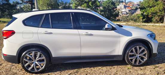 BMW-X1-2022