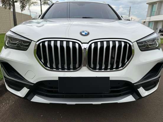 BMW-X1-2.0 16V TURBO ACTIVEFLEX SDRIVE20I X-LINE 4P AUTOMÁTICO BMW-X1-2020