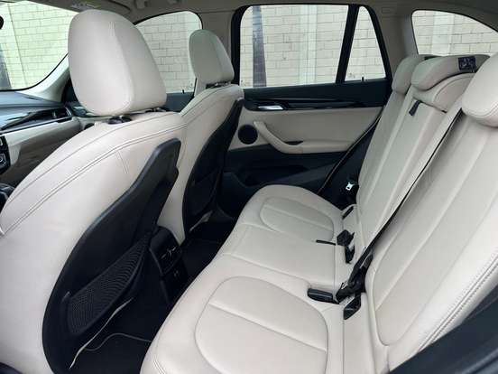 BMW-X1-2.0 16V TURBO ACTIVEFLEX SDRIVE20I X-LINE 4P AUTOMÁTICO BMW-X1-2020
