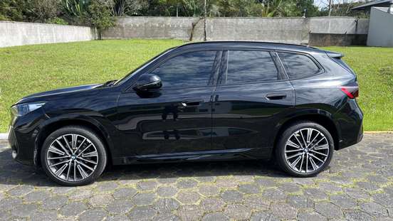 BMW-X1-2025