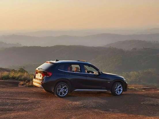 BMW-X1-3.0 28I 4X4 24V GASOLINA 4P AUTOMÁTICO BMW-X1-2011