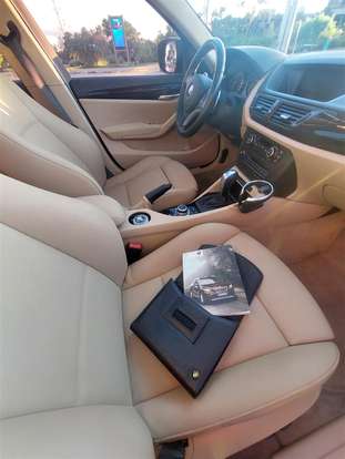 BMW-X1-2011
