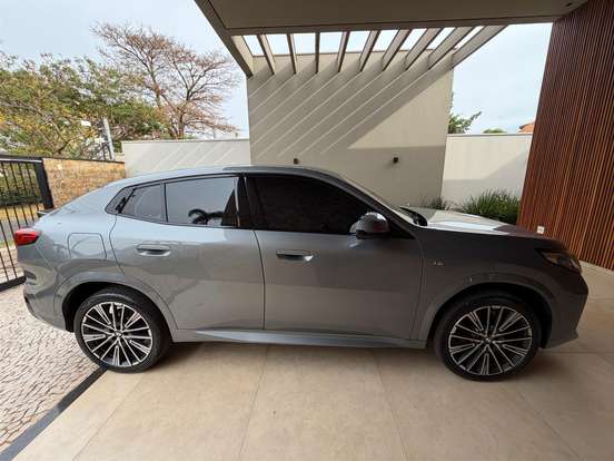 BMW-X2-2.0 TURBO GASOLINA XDRIVE20I M SPORT STEPTRONIC BMW-X2-2025