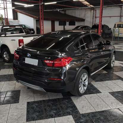 BMW-X4-2018