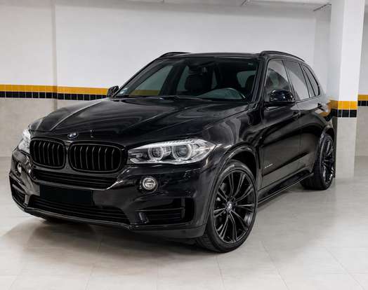 BMW-X5-2018