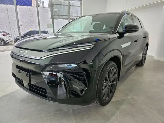 BYD ATTO 8 1.5 TURBO PHEV AWD AUTOMÁTICO