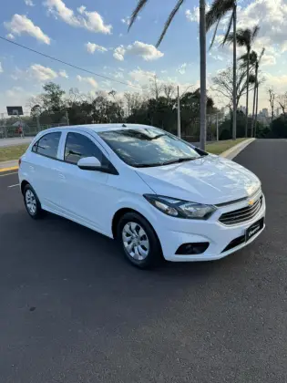 CHEVROLET ONIX 1.0 MPFI LT 8V FLEX 4P MANUAL