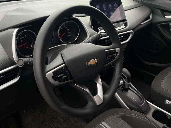 CHEVROLET-TRACKER-2024