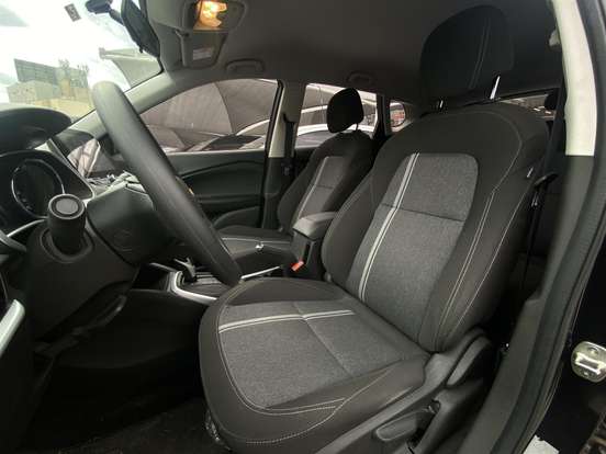 CHEVROLET-TRACKER-2024