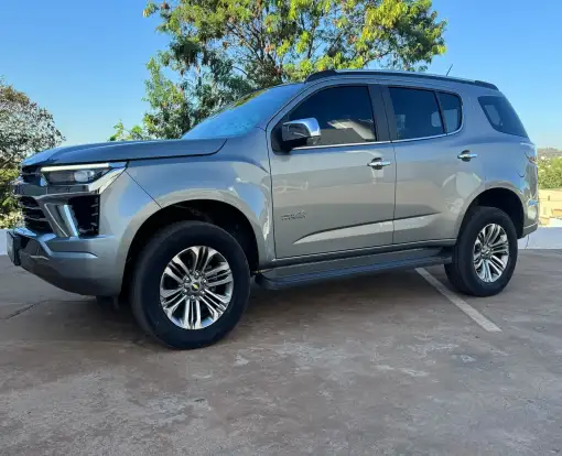 CHEVROLET-TRAILBLAZER-2024