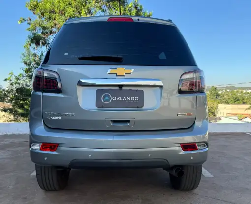 CHEVROLET-TRAILBLAZER-2024