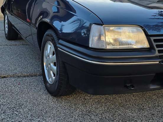 CHEVROLET-KADETT-1.8 EFI GL 8V GASOLINA 2P MANUAL CHEVROLET-KADETT-1995