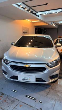 CHEVROLET ONIX 1.0 MPFI LT 8V FLEX 4P MANUAL