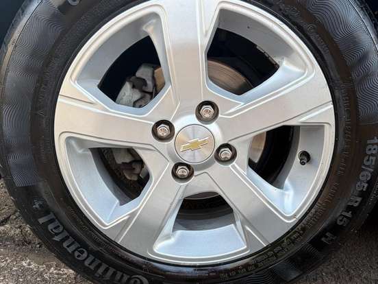 CHEVROLET-ONIX-1.4 MPFI LT 8V FLEX 4P AUTOMÁTICO CHEVROLET-ONIX-2019