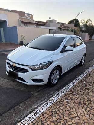 CHEVROLET-ONIX-2019