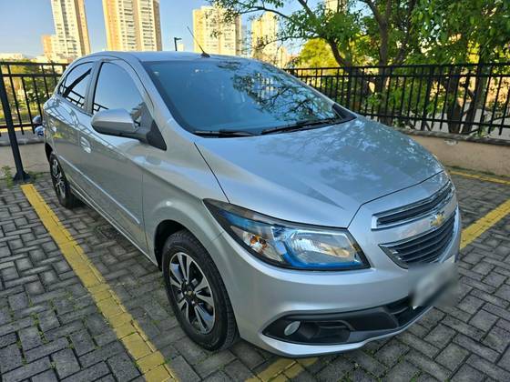 CHEVROLET ONIX 1.4 MPFI LTZ 8V FLEX 4P AUTOMÁTICO