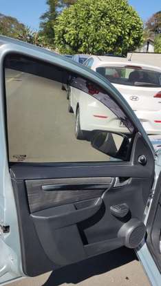 CHEVROLET-PRISMA-2010
