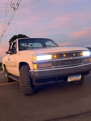 CHEVROLET SILVERADO 4.2 D-20 RODEIO 4X2 CS 18V TURBO INTERCOOLER DIESEL 2P MANUAL