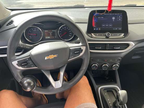 CHEVROLET-TRACKER-2021