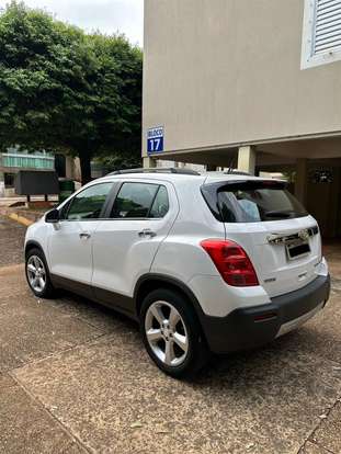 CHEVROLET-TRACKER-2015