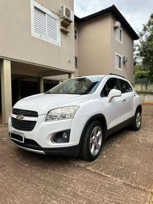 CHEVROLET-TRACKER-2015