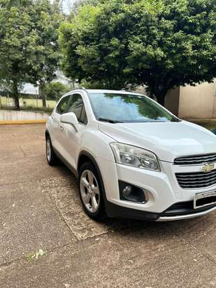 CHEVROLET-TRACKER-2015