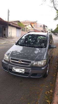 CHEVROLET ZAFIRA 2.0 MPFI EXPRESSION 8V FLEX 4P AUTOMÁTICO