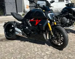 DUCATI DIAVEL 1260 S DUCATI DIAVEL 1260 S