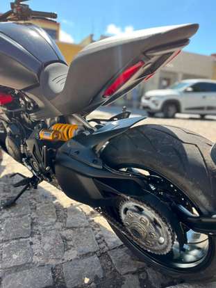 DUCATI-DIAVEL 1260 S-2022