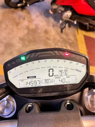 DUCATI-MONSTER 821-2015