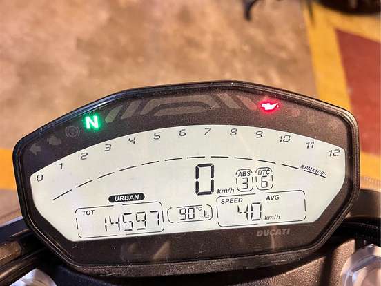 DUCATI-MONSTER 821 DUCATI-MONSTER 821-2015