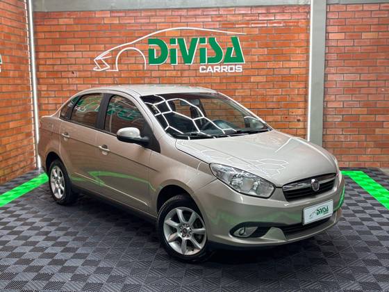 FIAT GRAND SIENA 1.4 MPI ATTRACTIVE 8V FLEX 4P MANUAL