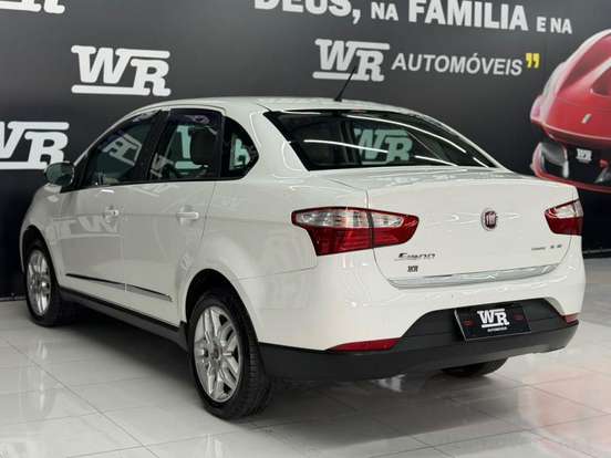 FIAT-GRAND SIENA-1.6 MPI ESSENCE 16V FLEX 4P AUTOMATIZADO FIAT-GRAND SIENA-2016
