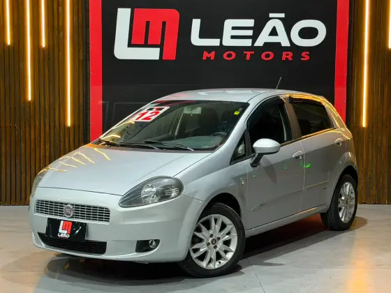FIAT PUNTO 1.4 ATTRACTIVE ITALIA 8V FLEX 4P MANUAL FIAT PUNTO 1.4 ATTRACTIVE ITALIA 8V FLEX 4P MANUAL