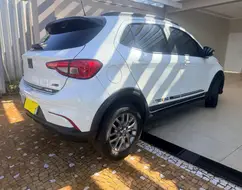 FIAT ARGO 1.8 E.TORQ FLEX TREKKING AT6 FIAT ARGO 1.8 E.TORQ FLEX TREKKING AT6