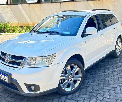 FIAT-FREEMONT-2.4 PRECISION 16V GASOLINA 4P AUTOMÁTICO FIAT-FREEMONT-2012