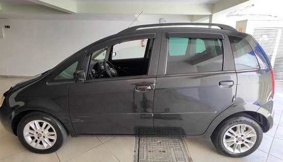 FIAT-IDEA-1.4 MPI ELX 8V FLEX 4P MANUAL FIAT-IDEA-2009