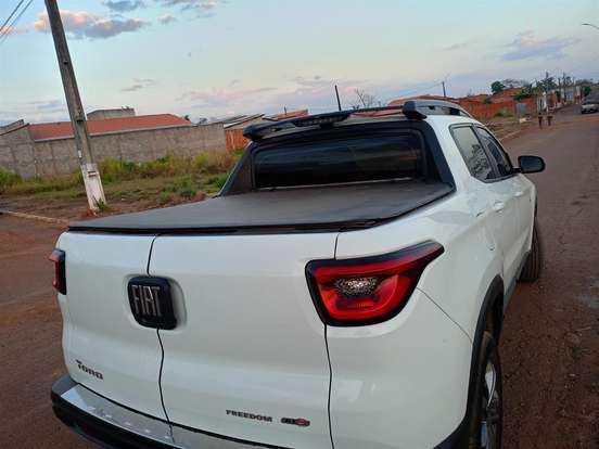 FIAT-TORO-2019