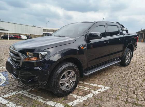 FORD RANGER 2.2 XLS 4X4 CD 16V DIESEL 4P AUTOMÁTICO