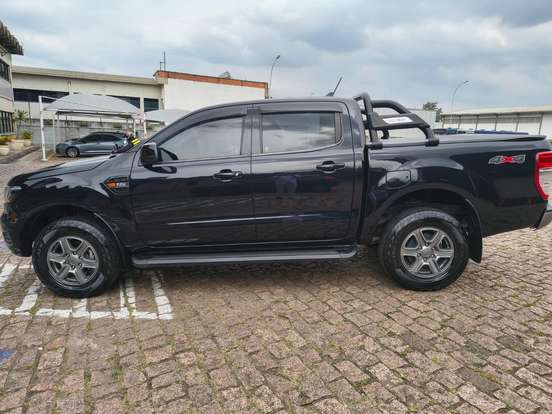 FORD-RANGER-2.2 XLS 4X4 CD 16V DIESEL 4P AUTOMÁTICO FORD-RANGER-2022