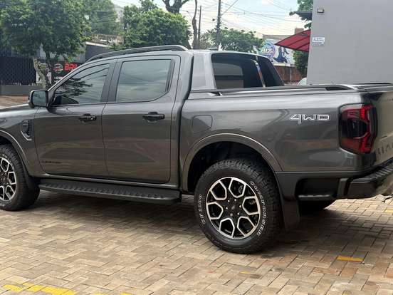 FORD-RANGER-3.0 V6 TURBO DIESEL CD LIMITED 4X4 AUTOMÁTICO FORD-RANGER-2025