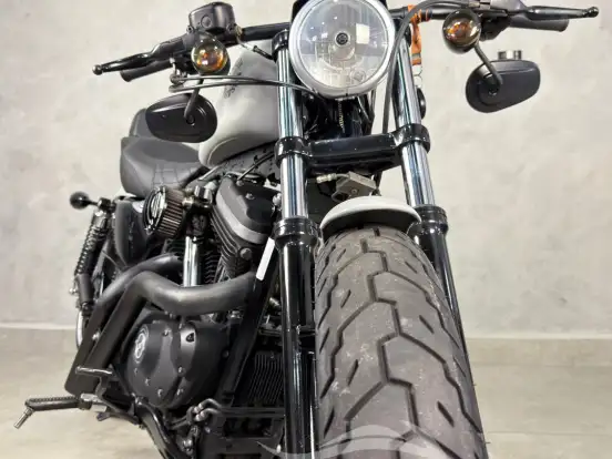 HARLEY-DAVIDSON-SPORTSTER IRON 883 HARLEY-DAVIDSON-SPORTSTER IRON 883-2014
