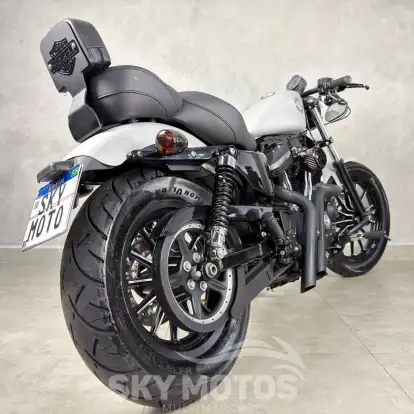 HARLEY-DAVIDSON-SPORTSTER IRON 883-2014