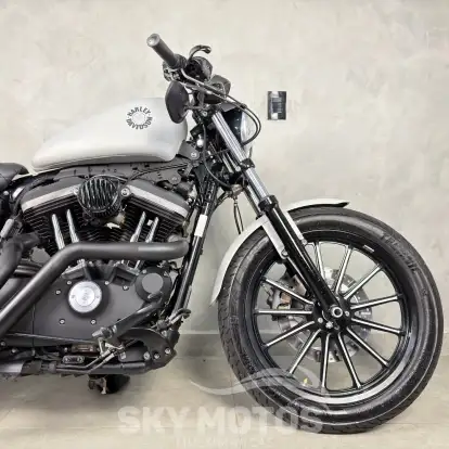 HARLEY-DAVIDSON-SPORTSTER IRON 883-2014