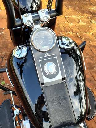 HARLEY-DAVIDSON-FAT BOY GRAY GHOST-2025