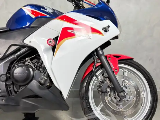 HONDA-CBR 250R HONDA-CBR 250R-2012