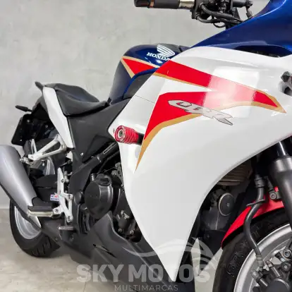 HONDA-CBR 250R-2012